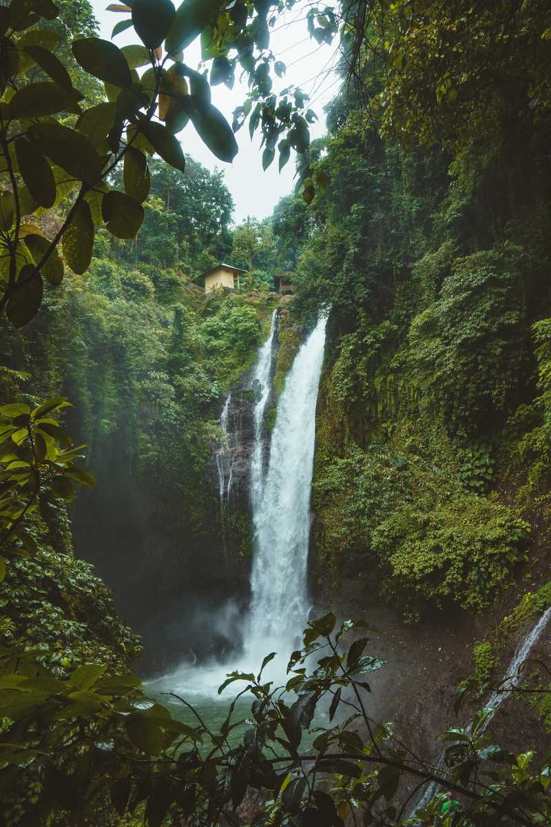 Aling Aling cascade Bali Indonésie