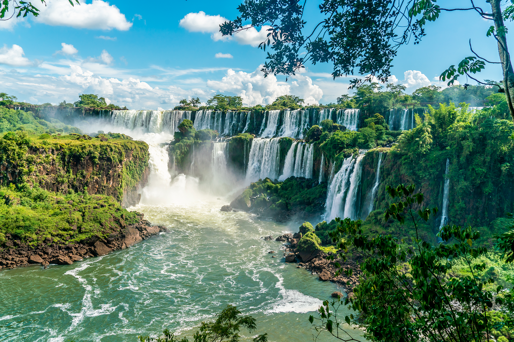 Chute d'eau d'Iguaçu au Brésil