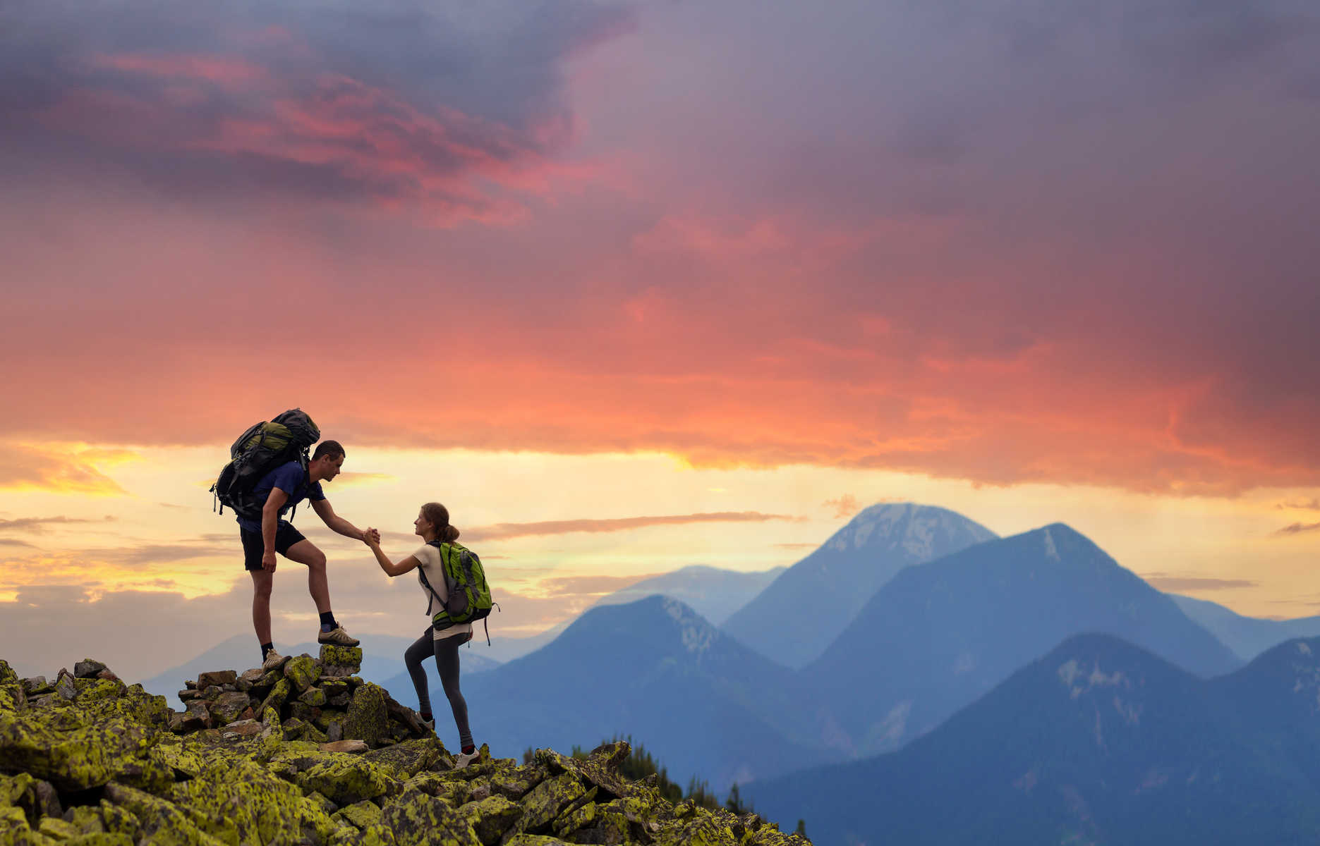 Couple en montagne