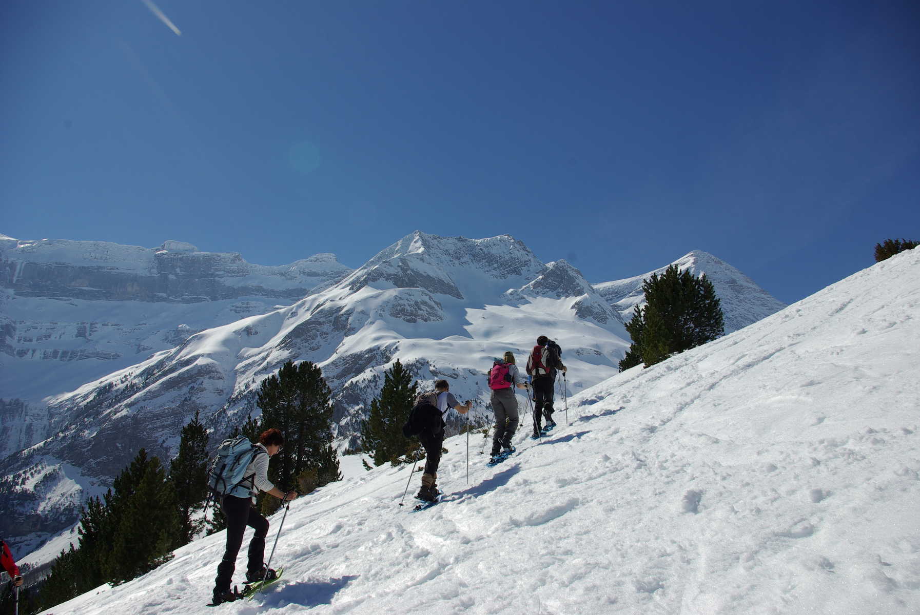 Montee en raquettes vers le col de Riou, Pyrénées
