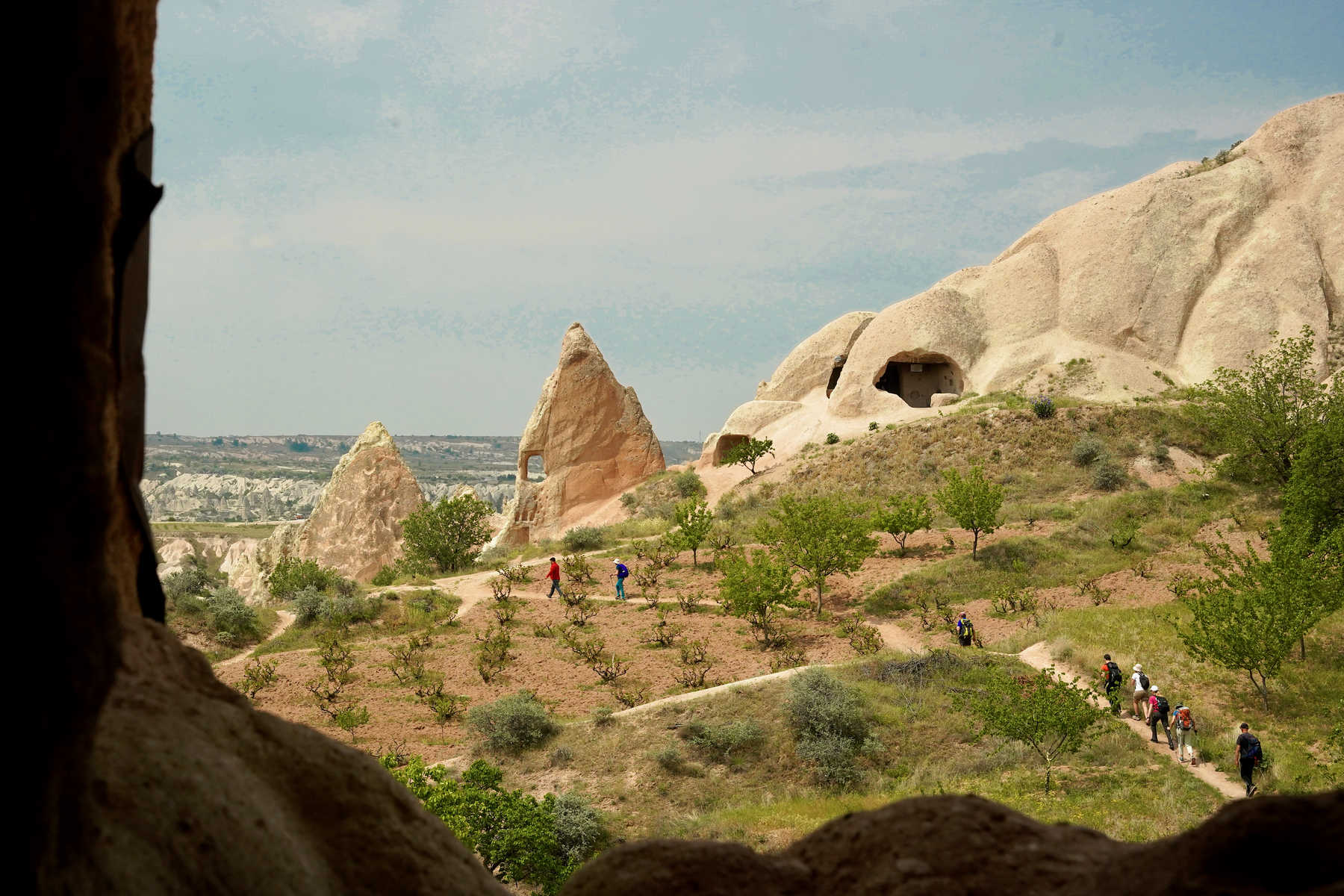 Randonneurs dans la vallée Rouge en Turquie