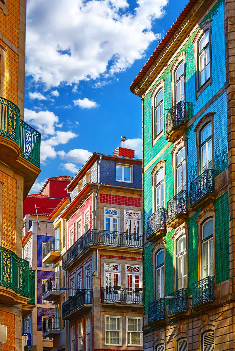 ruelles colorées de la ville de Porto