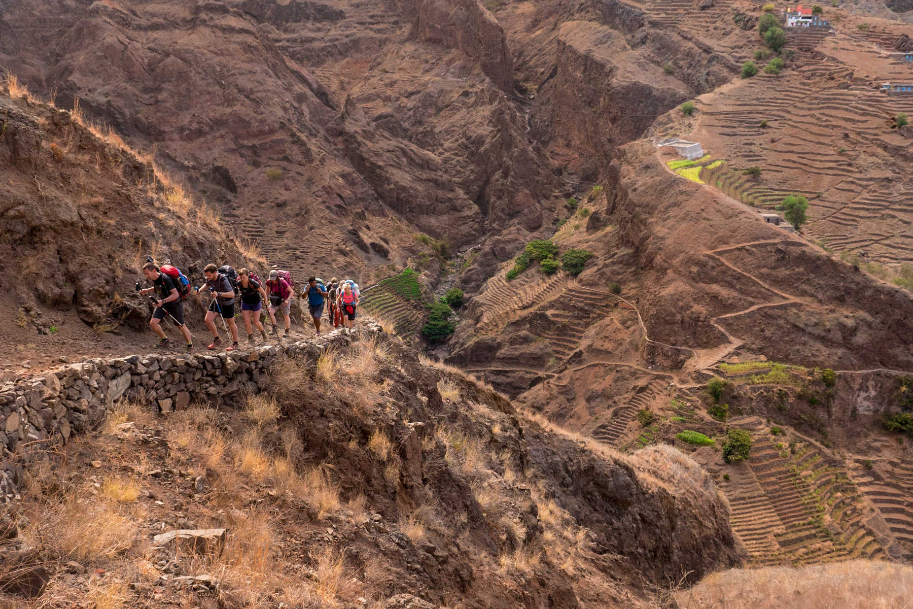 Trek sur l'île de Santo Antao, guide et randonneurs