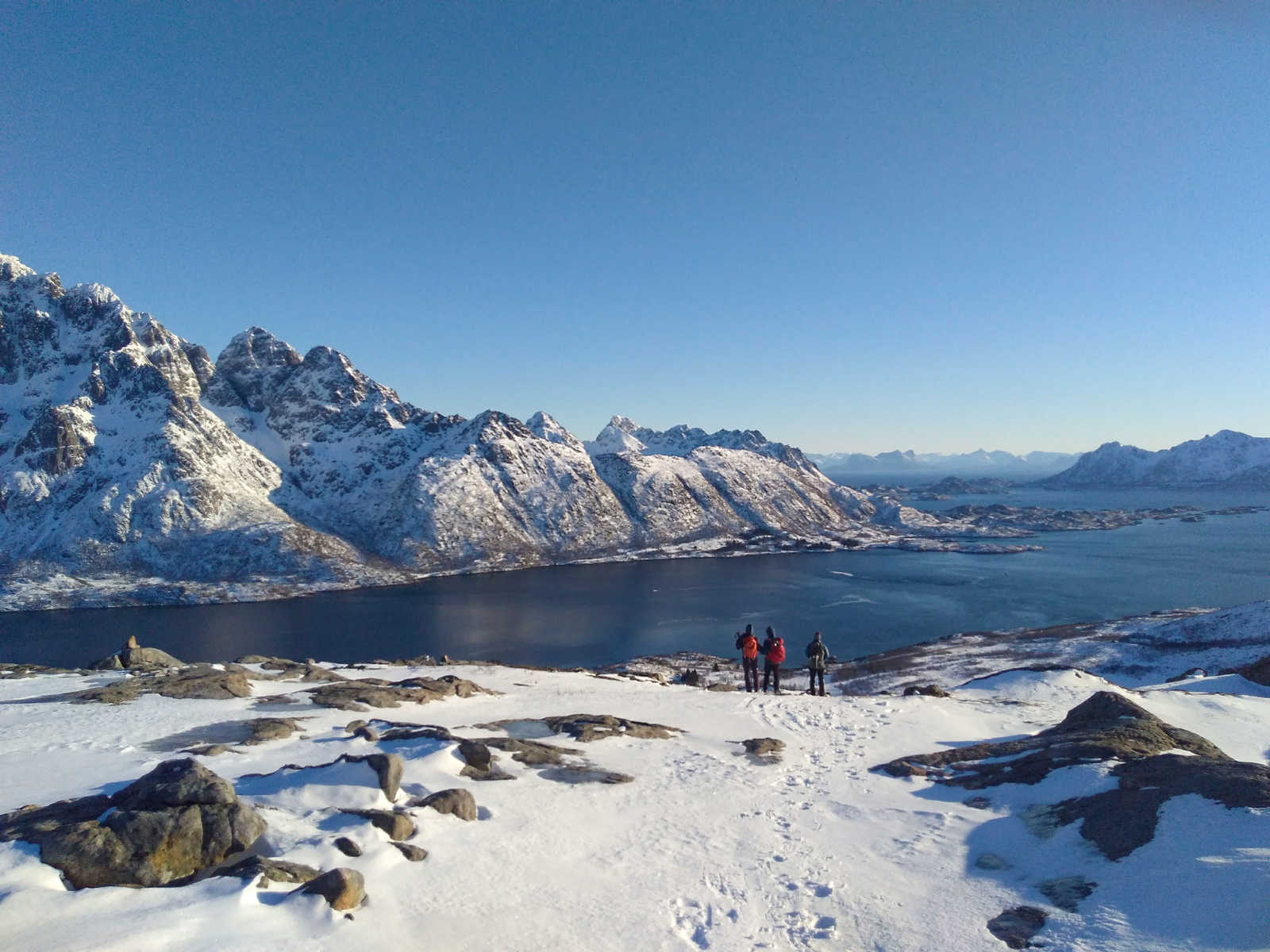 Vue sur les fjords en hiver en Norvège