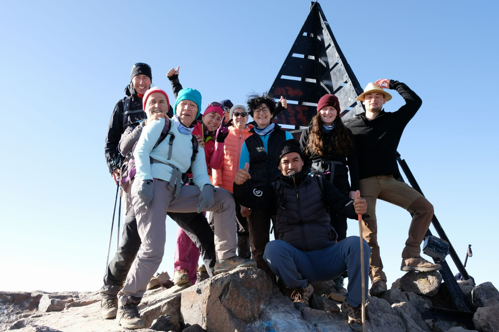 Arrivée du groupe d'Axelle au sommet du Toubkal,Maroc