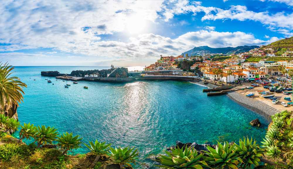 Camara de Lobos, port et village de pêcheurs, île de Madère, Portugal