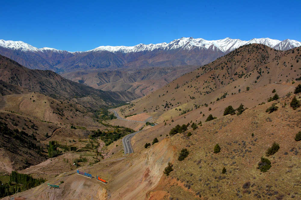 Col de Kamchik en Ouzbékistan