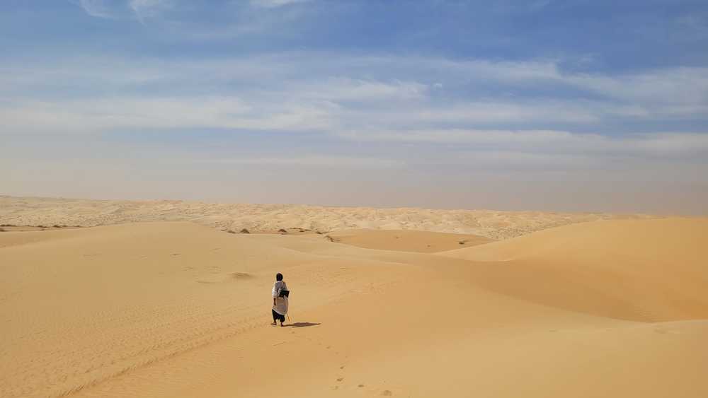 Guide dans les dunes de l'Erg Ouarane en Mauritanie
