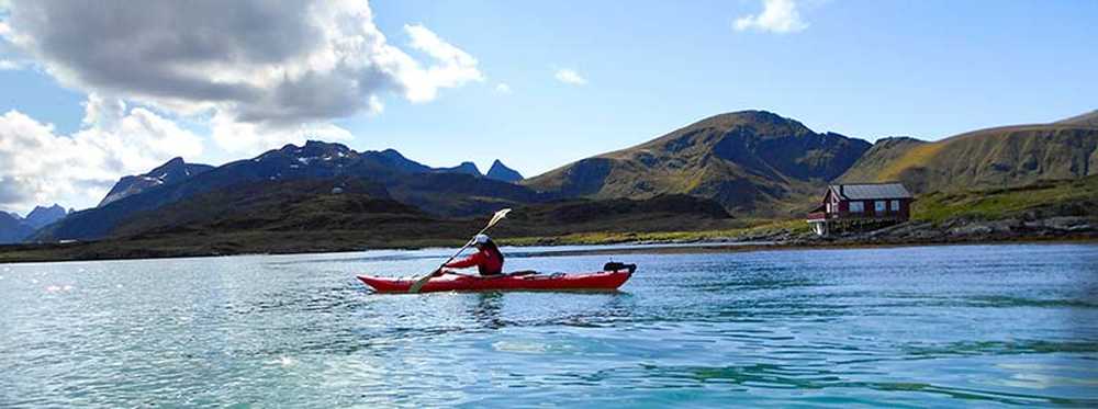 Kayak de mer dans les îles Lofoten