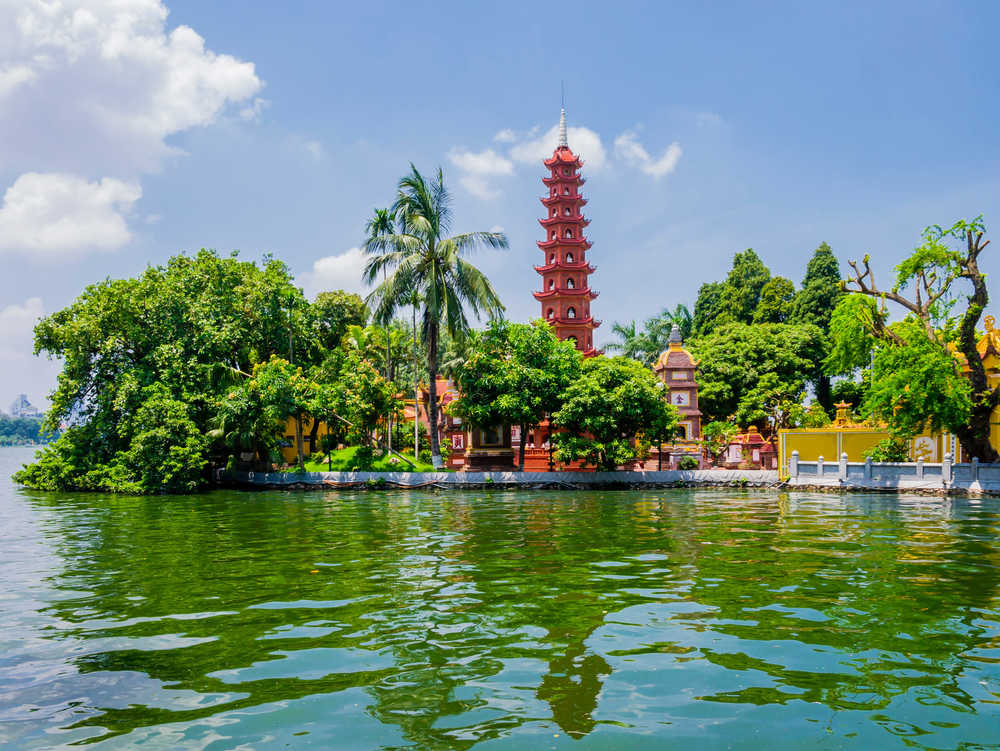 La pagode Tran Quoc à Hanoi au Vietnam
