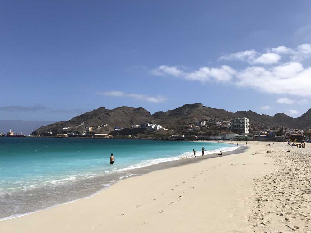 La plage de Mindelo
