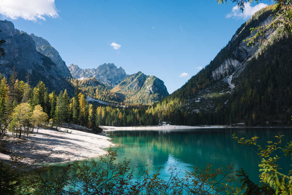 lac de Braies dans les dolomites