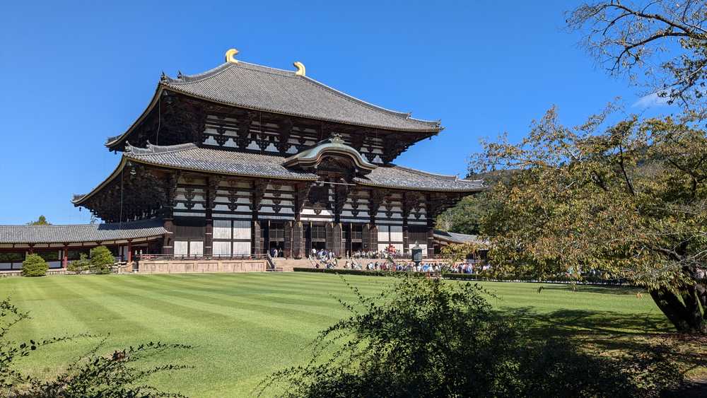 Nara temple Todai-ji