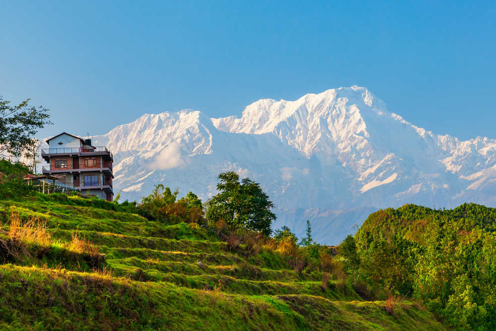 Paysage de Pokhara sur les montagnes Annapurnas
