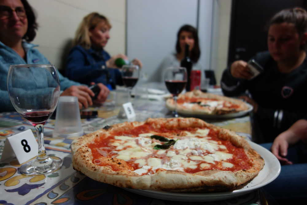 Pizzeria sur la côte amalfitaine en Italie