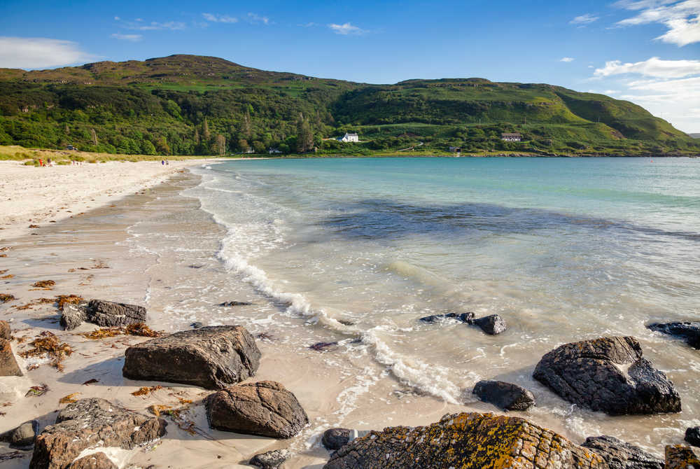 Plage de la baie de Calgary sur l'île de Mull en Ecosse