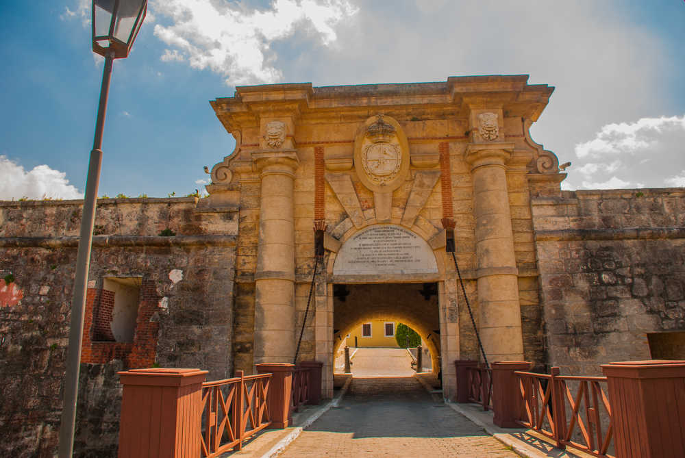 Porte d'entrée à la Forteresse de St Charles de la Cabane, La Havane, Cuba