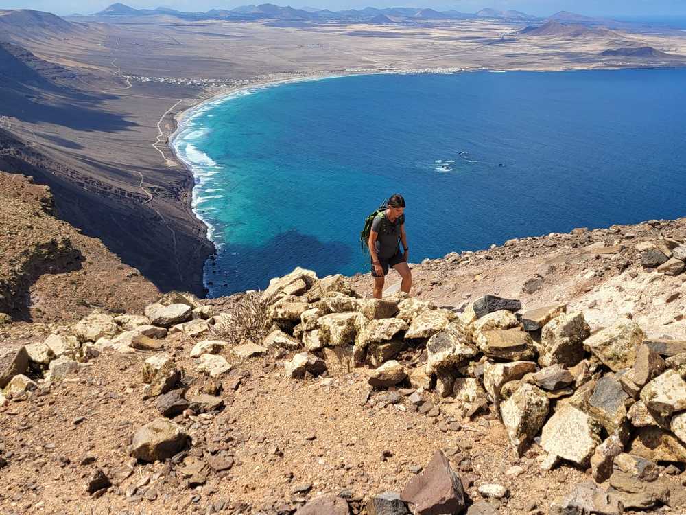Randonnée sur le volcan à Lanzarote aux îles Canaries