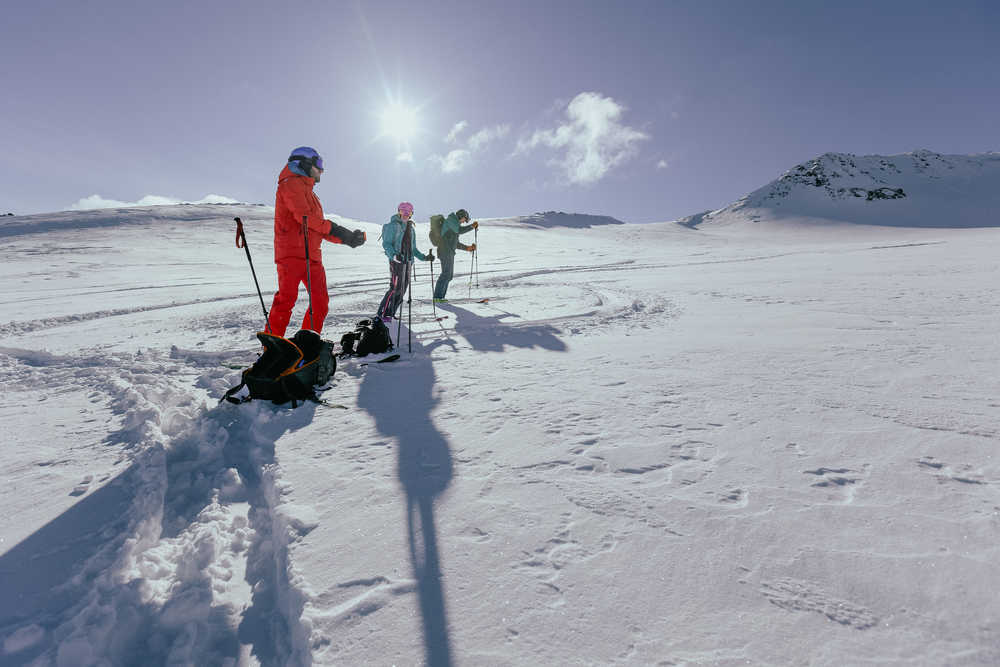 Sortie ski dans les Alpes de Lyngen dans le Nord de la Norvège