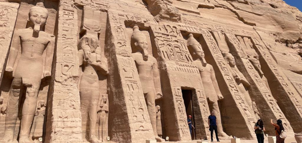 Temple de la reine Néfertari - petite temple d'abou simbel