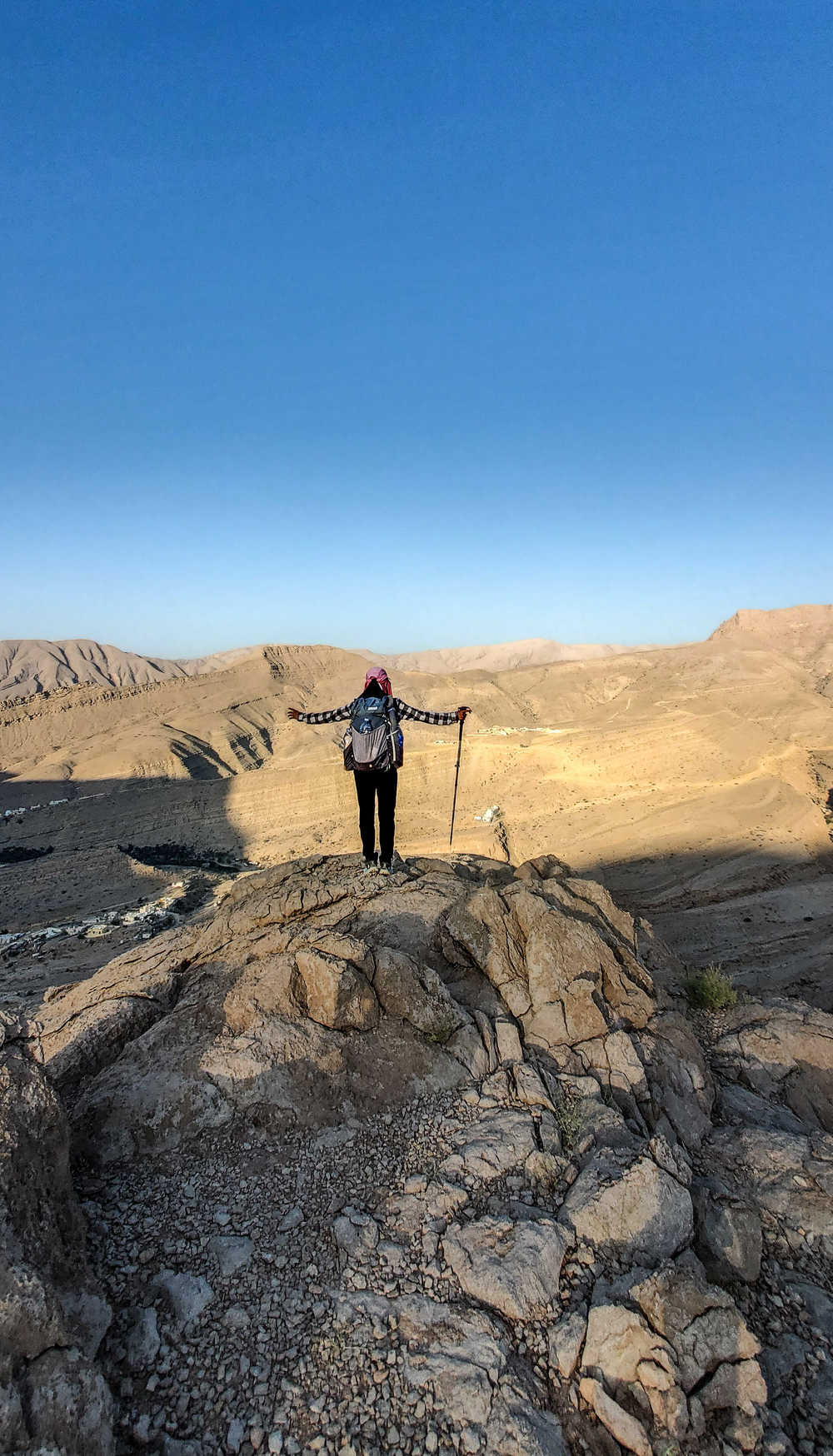 Trekking dans les montagnes arides du Hajar oriental, Wadi Bani Khalid, Oman