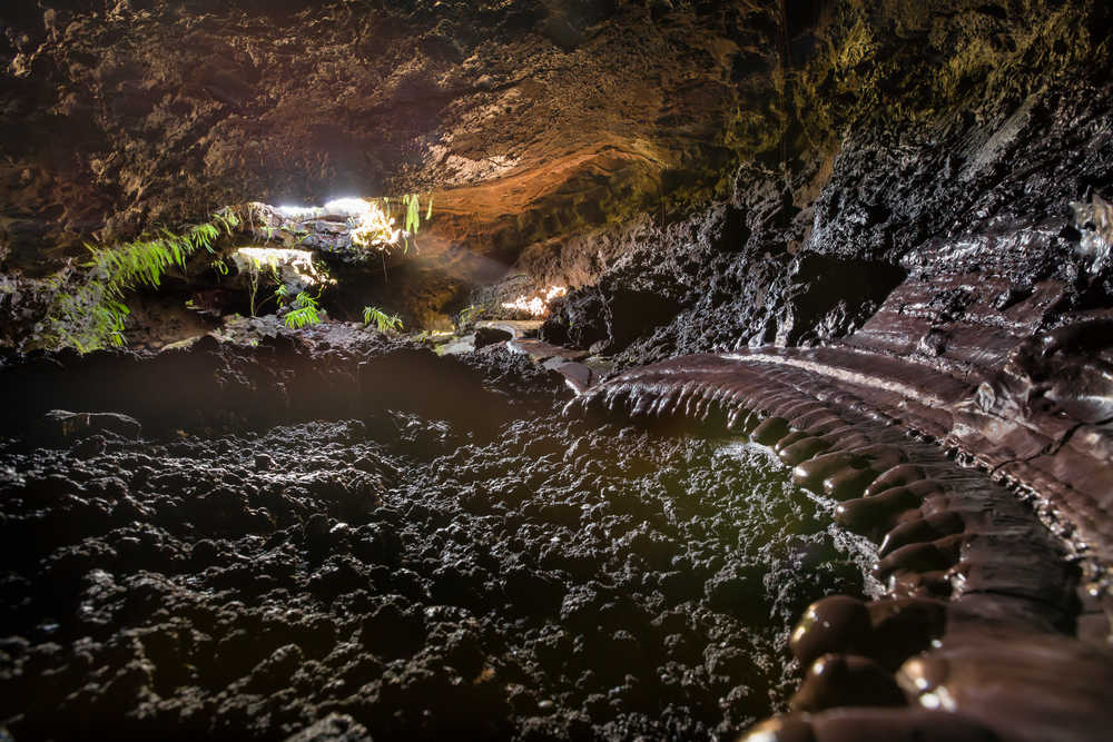 tunnel de lave Volcan de la Fournaise île de la réunion