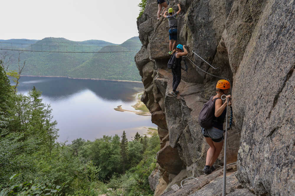 Via ferrata au fjord du Saguenay au Canada
