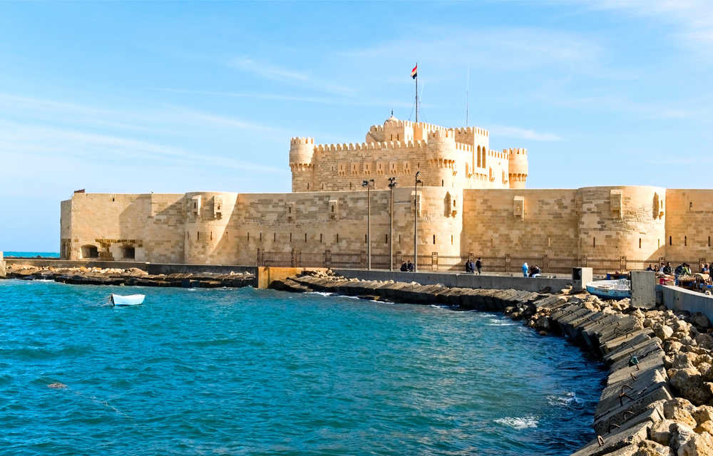 Vue de la mer et la forteresse de la Citadelle de Qaitbay, Alexandrie