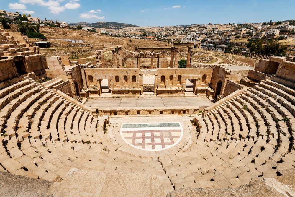 Vue sur le théâtre romain de Jerash en Jordanie