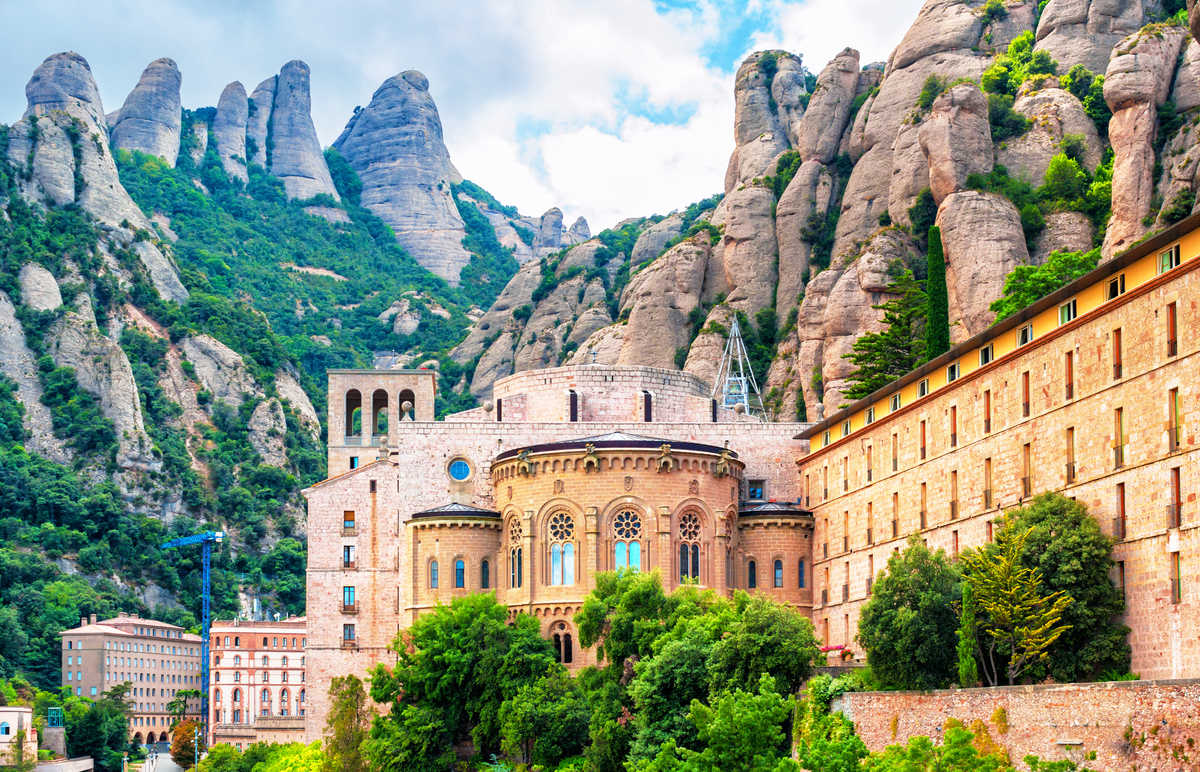 Abbaye Santa Maria de Montserrat en Catalogne en Espagne