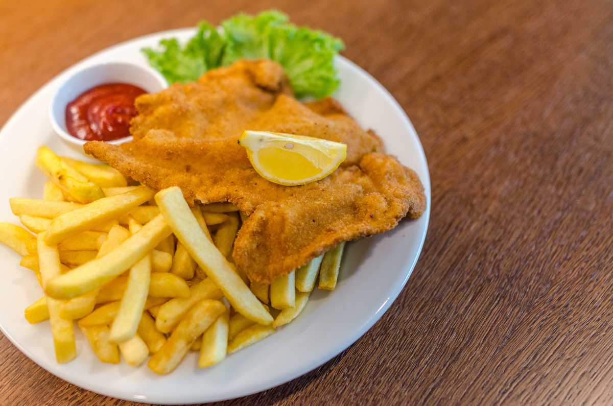 assiette de milanesa argentine