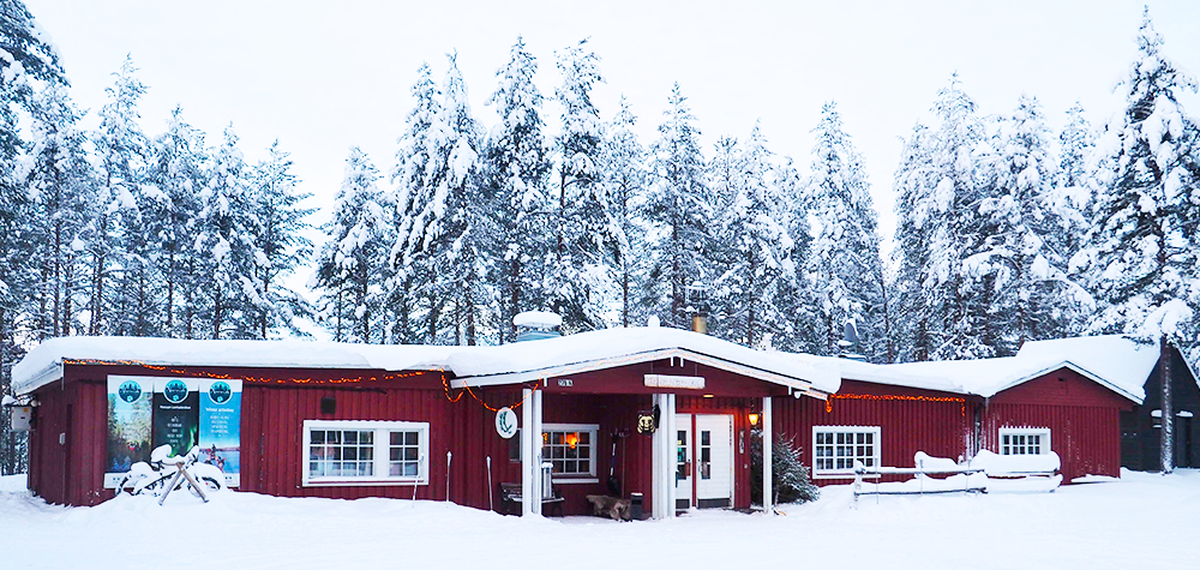 Base locale en Finlande