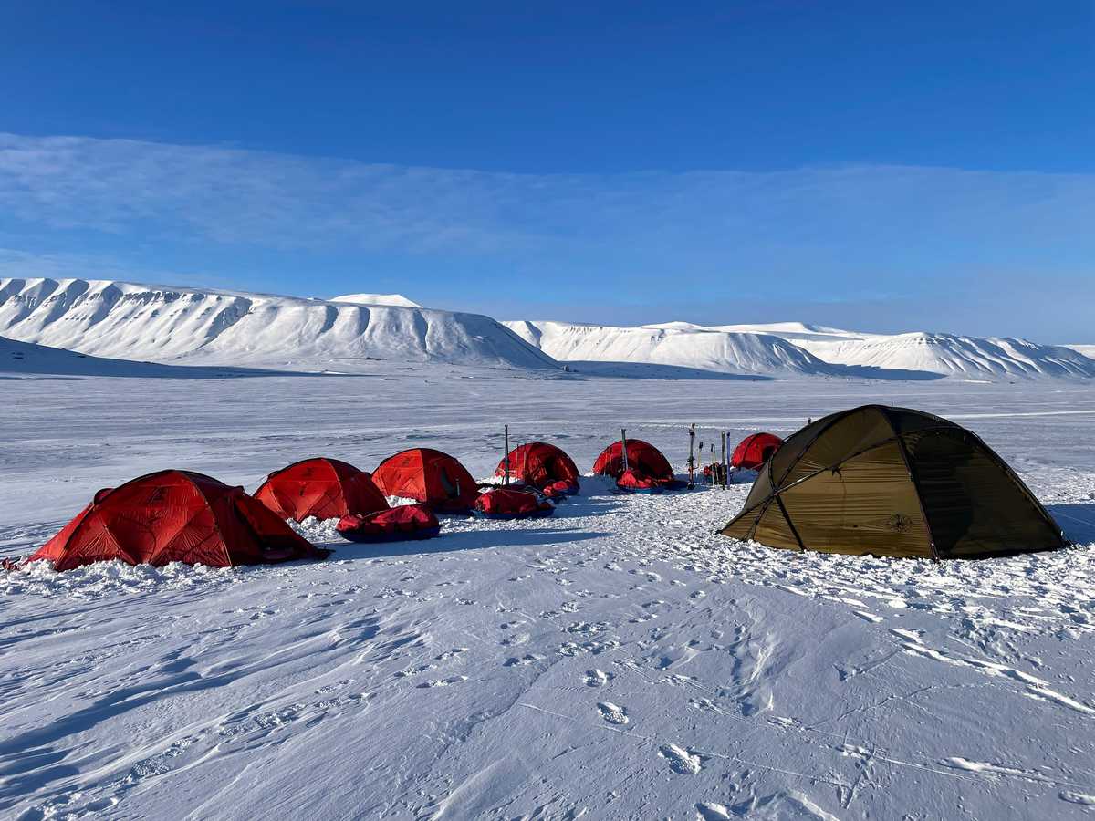 camp de base de jour spitzberg