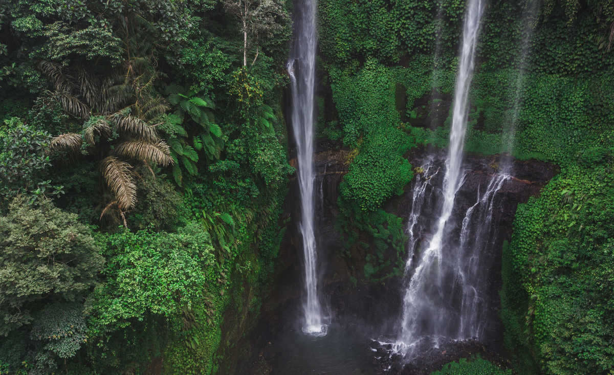 Cascades de Sekumpul, Bali, indonésie