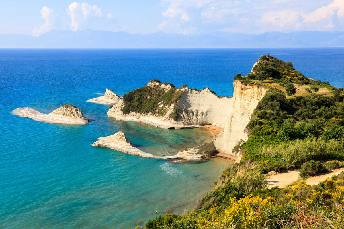 falaises blanches de Cap Drastis, Corfou, Grèce