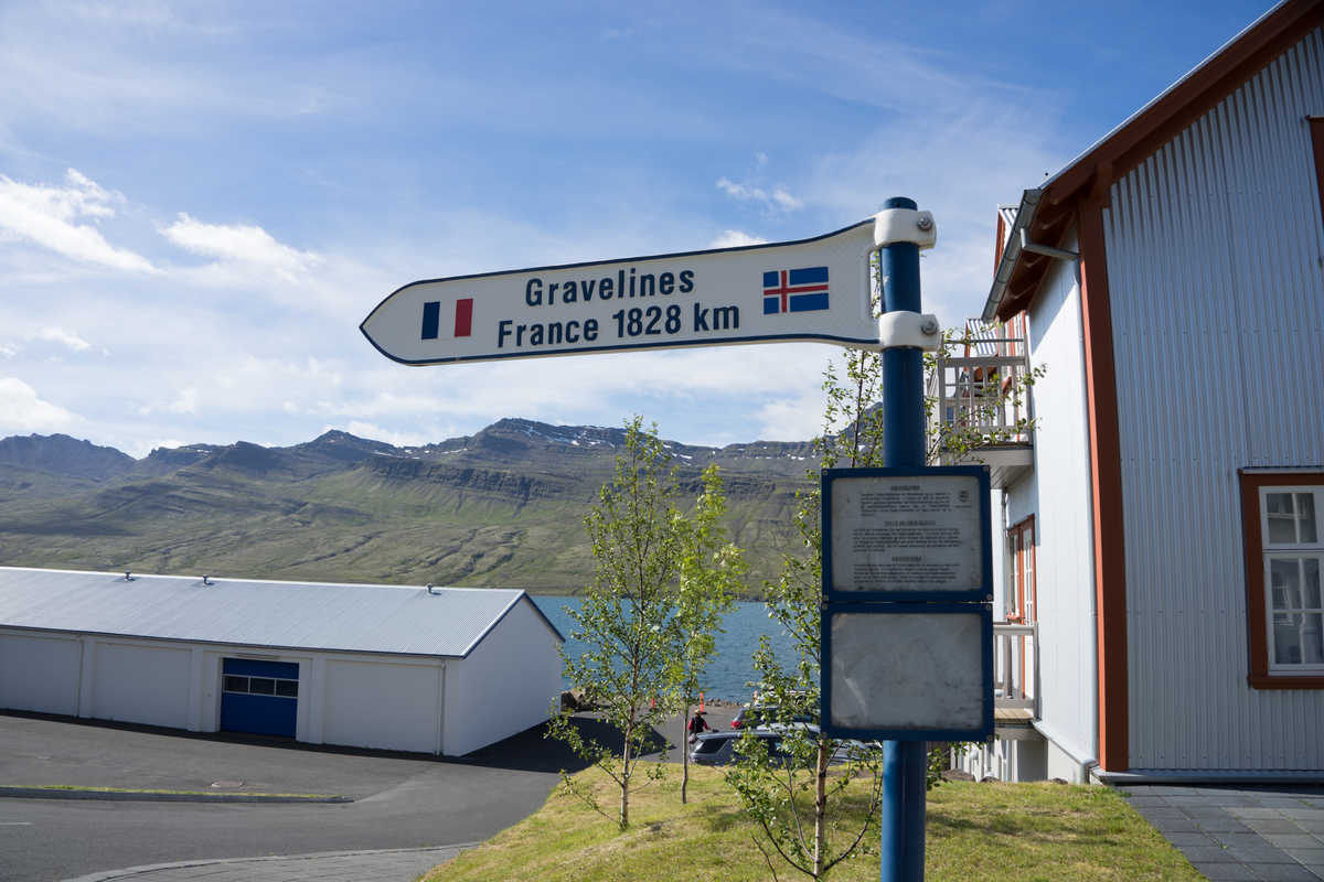 Fáskrúdsfjördur  village français islande