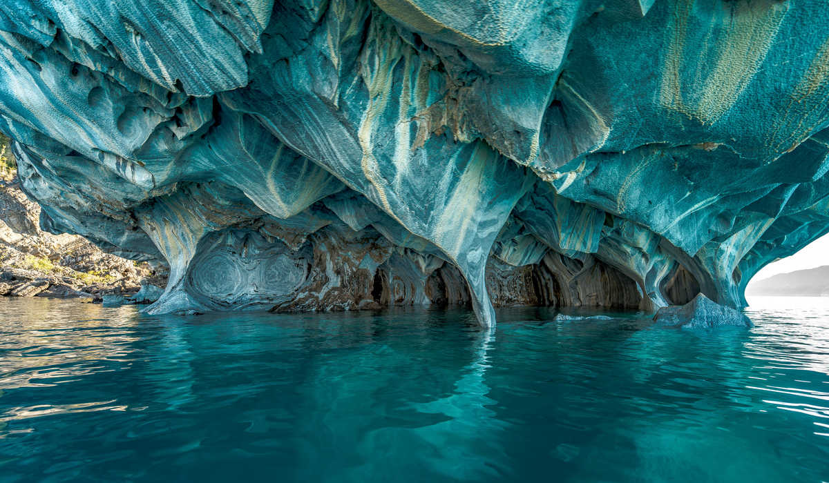 Grottes de marbre en Patagonie
