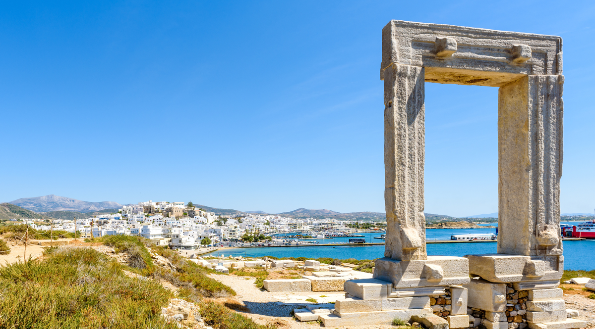 Le temple d'Apollon sur le site d'apollonas, Naxos, Cyclades, Grèce