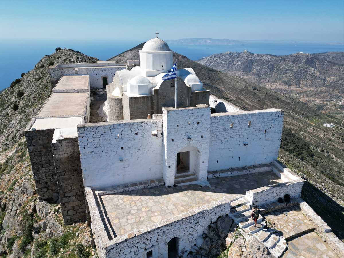Monastère Profitis Ilias de Psilos, Sifnos en Grèce