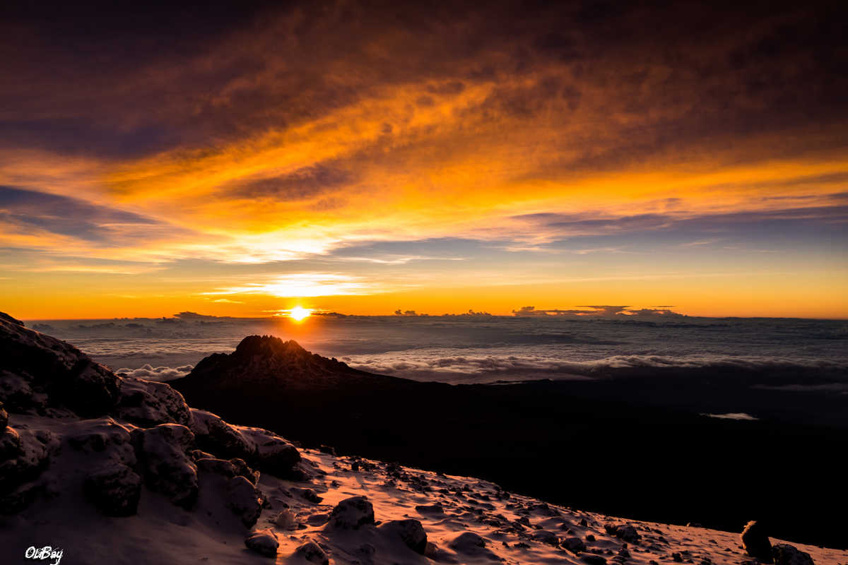 Paysage au sommet du Kilimandjaro au lever du soleil en Tanzanie