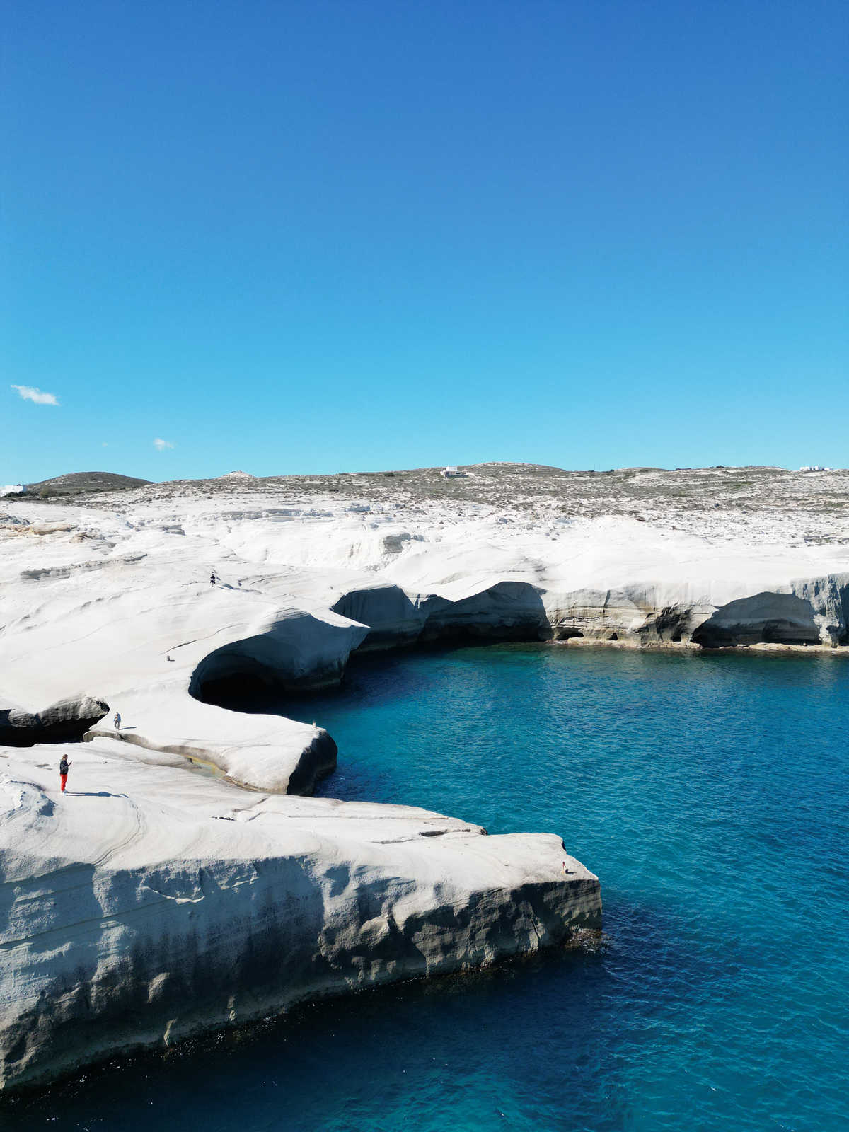 Plage Sarakiniko en Grèce