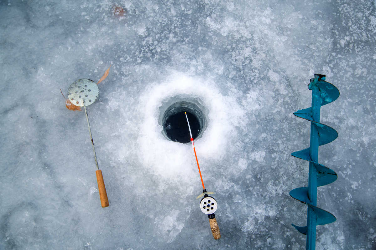 Trou pour la pêche sous glace, Norvège