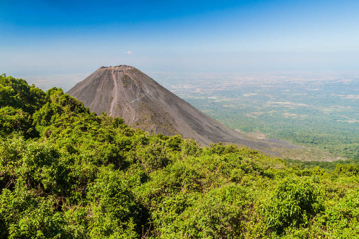 volcan-izalco-au-salvador