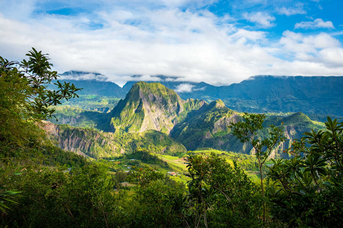 Vue sur le Cirque de Salazie, île de la Réunion