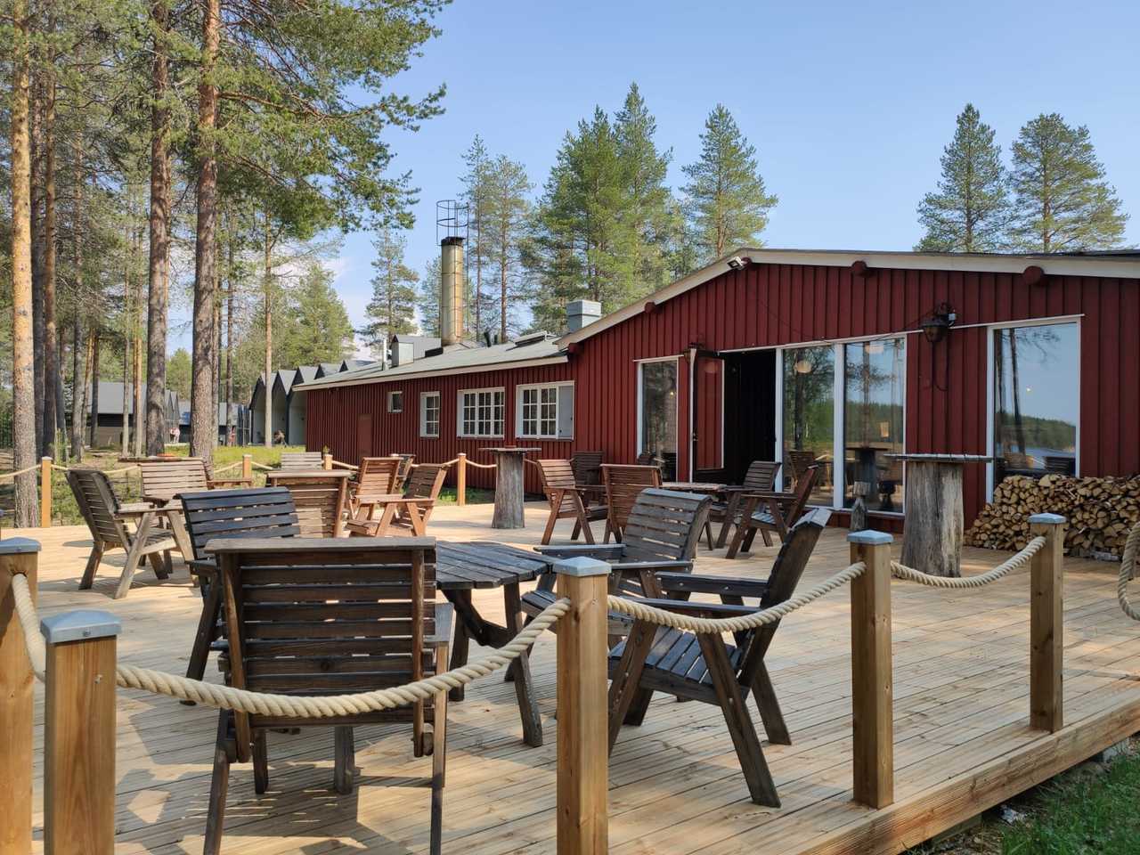 Auberge Norwide Finlande à Hossa l'été