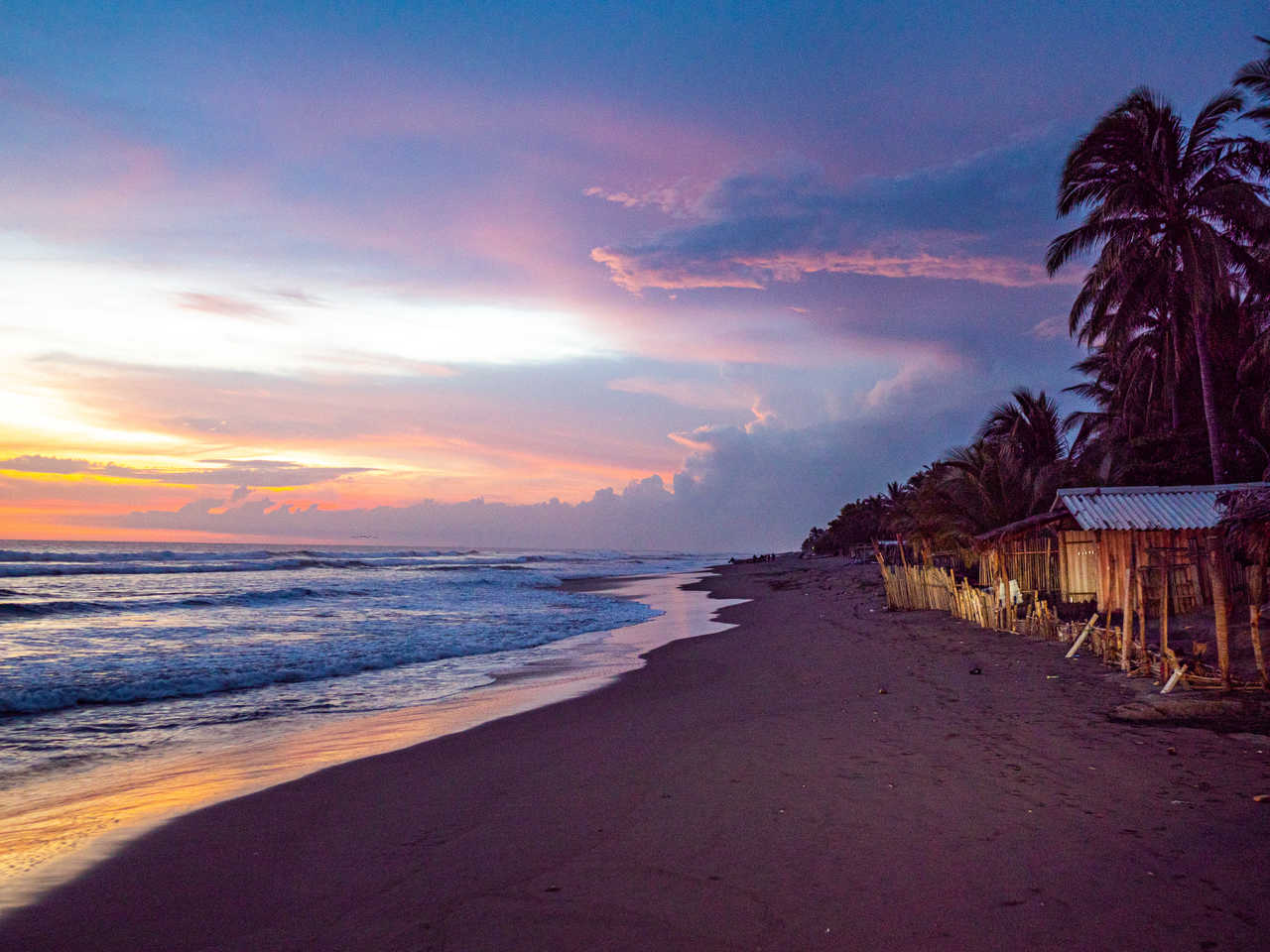 barra-de-santiago-el-salvador