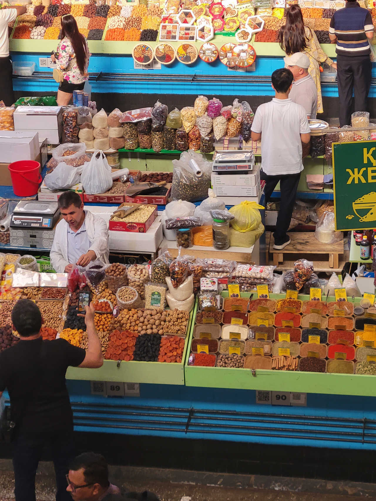 Bazar vert à Almaty au Kazakhstan