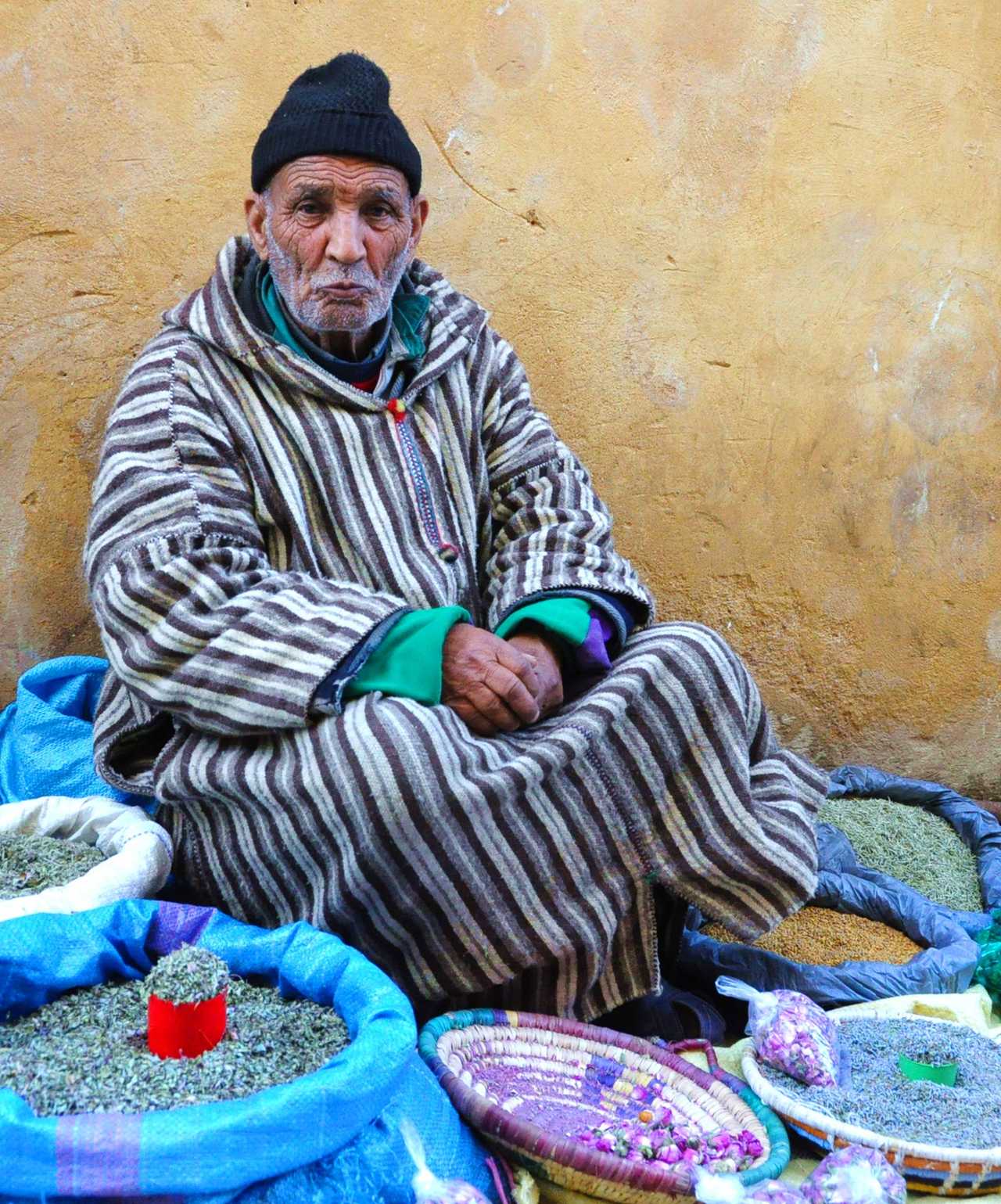 Berbère au souk, Maroc