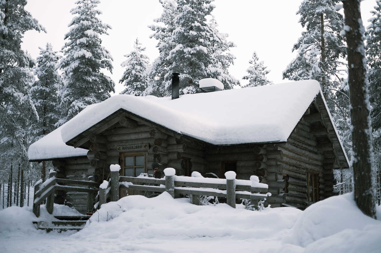 Cabane de trappeur en Finlande