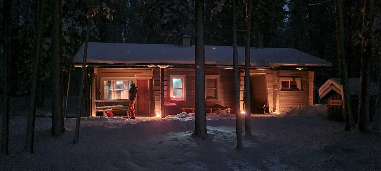 Nuit en cabane dans le parc de Hossa en Laponie finlandaise